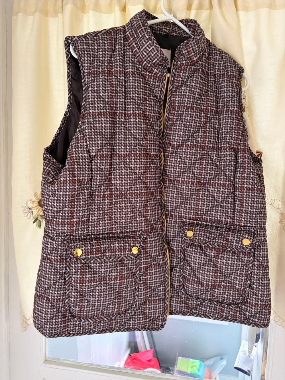 Saint John's Bay Active Brown Plaid Quilted Vest with Gold Accents